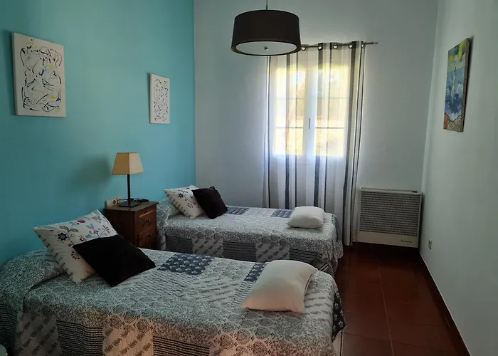 6-9 Personas בית נופש *