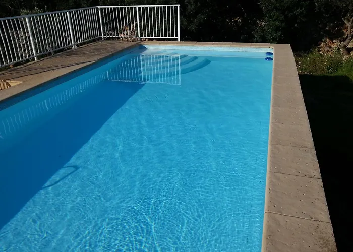 6-9 Personas בית נופש *